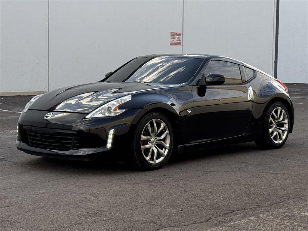 2013 NISSAN 370Z