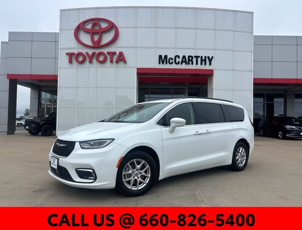 2022 CHRYSLER Pacifica