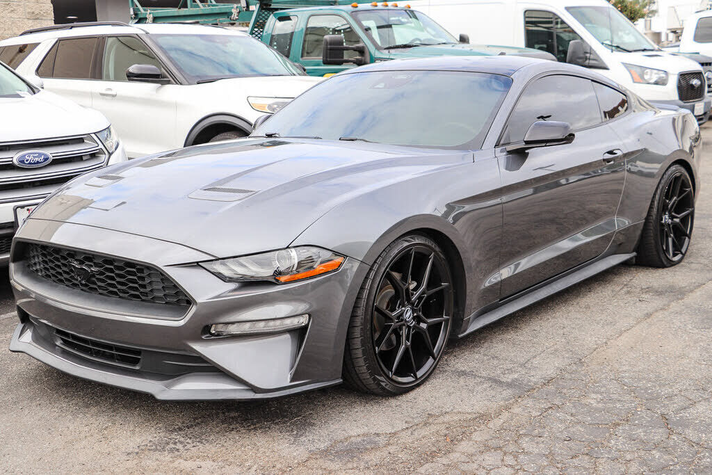 2021 FORD Mustang