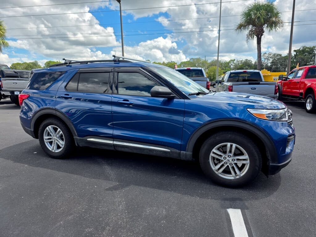 2020 FORD Explorer