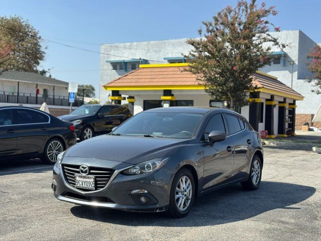 2015 MAZDA Mazda3