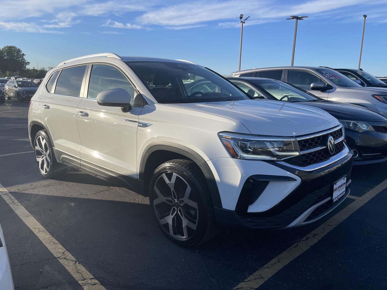 2022 VOLKSWAGEN Taos
