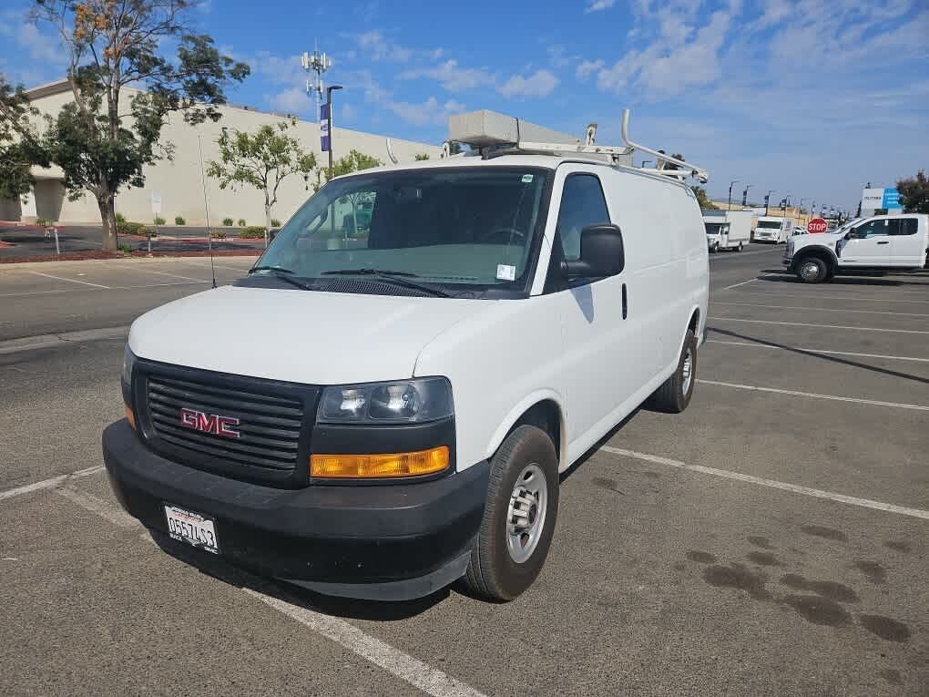2023 GMC Savana