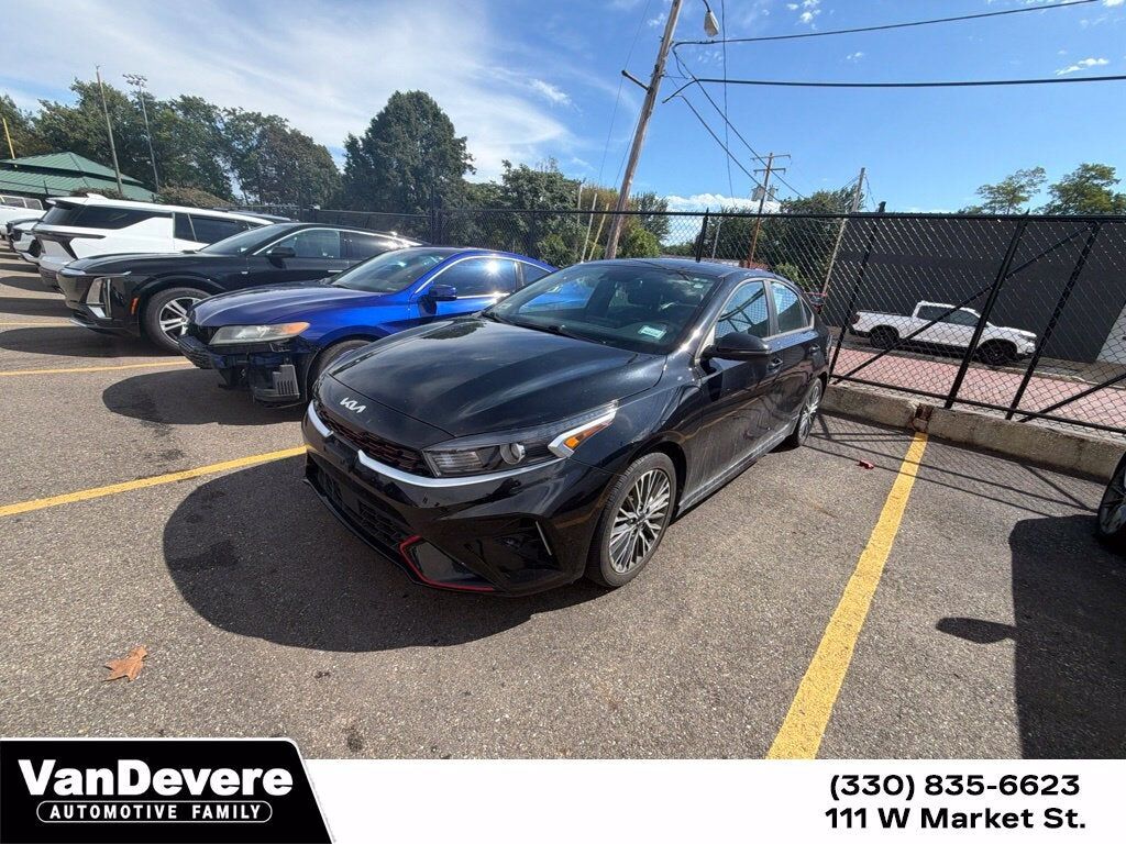 2023 KIA Forte