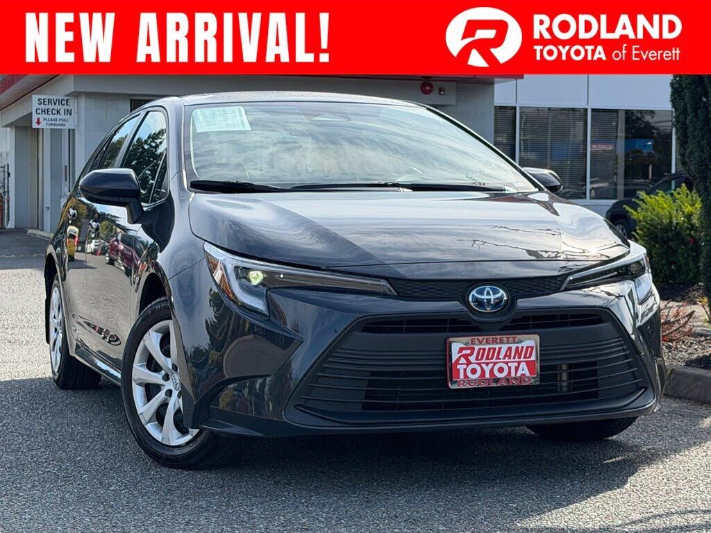 2024 TOYOTA Corolla