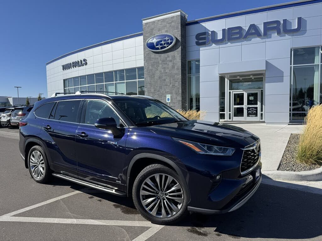 2020 TOYOTA Highlander