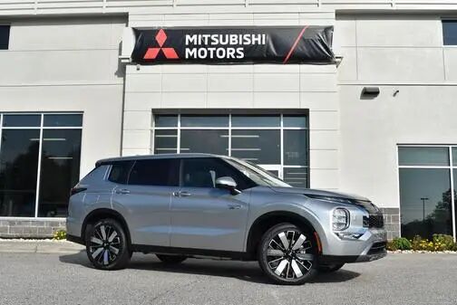 2026 MITSUBISHI Outlander