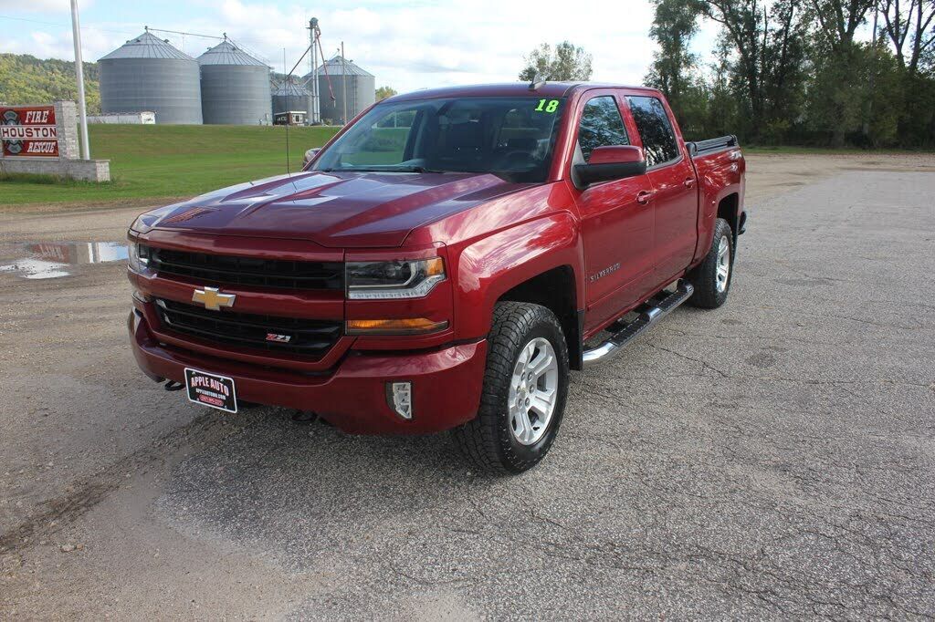 2018 CHEVROLET Silverado