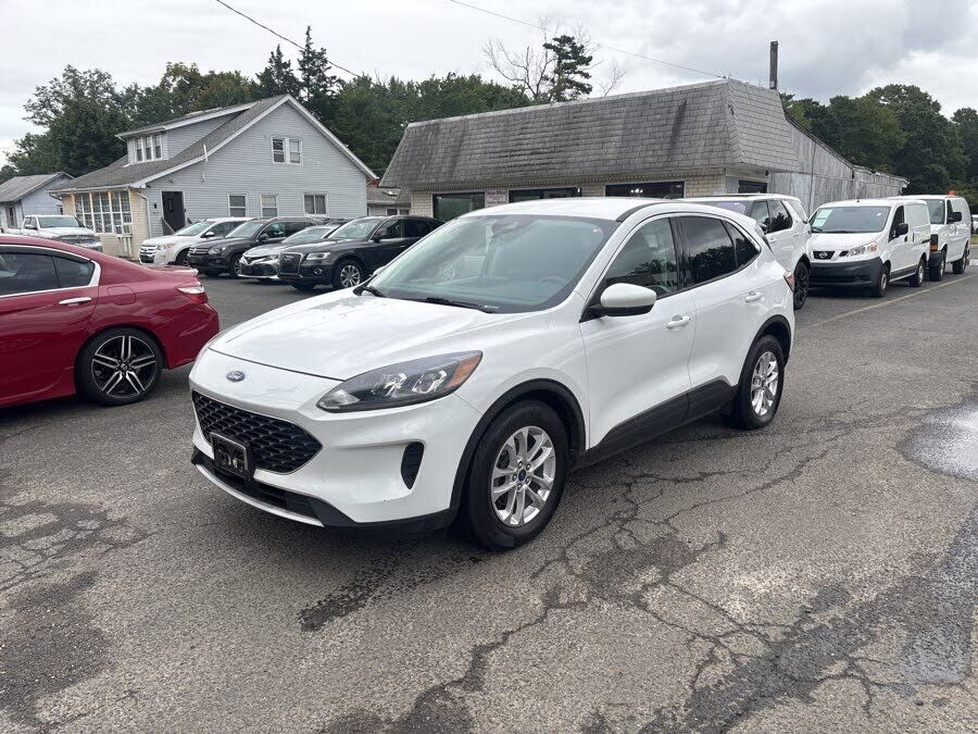 2021 FORD Escape
