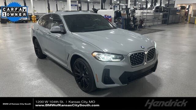 2022 BMW X4