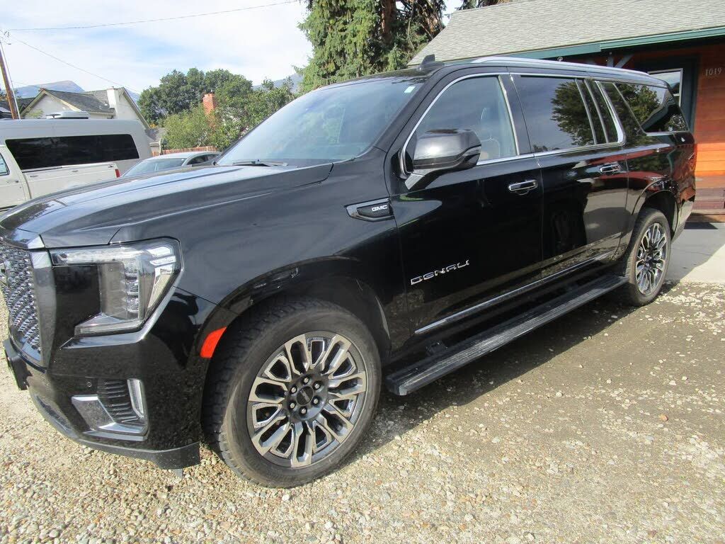 2023 GMC Yukon XL