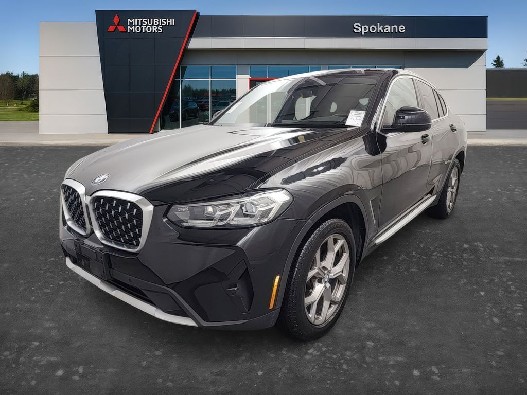 2022 BMW X4