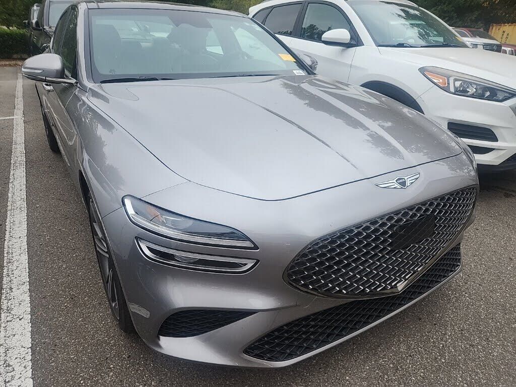 2025 GENESIS G70