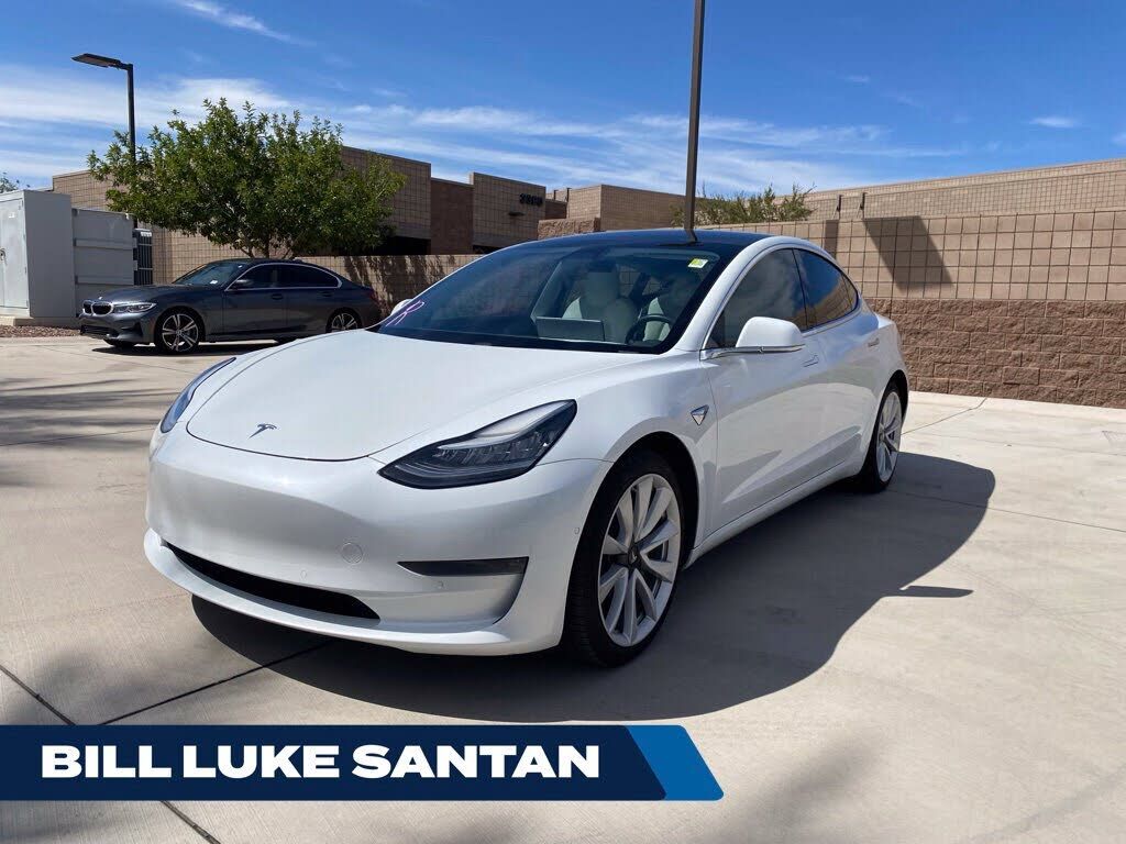 2020 TESLA Model 3