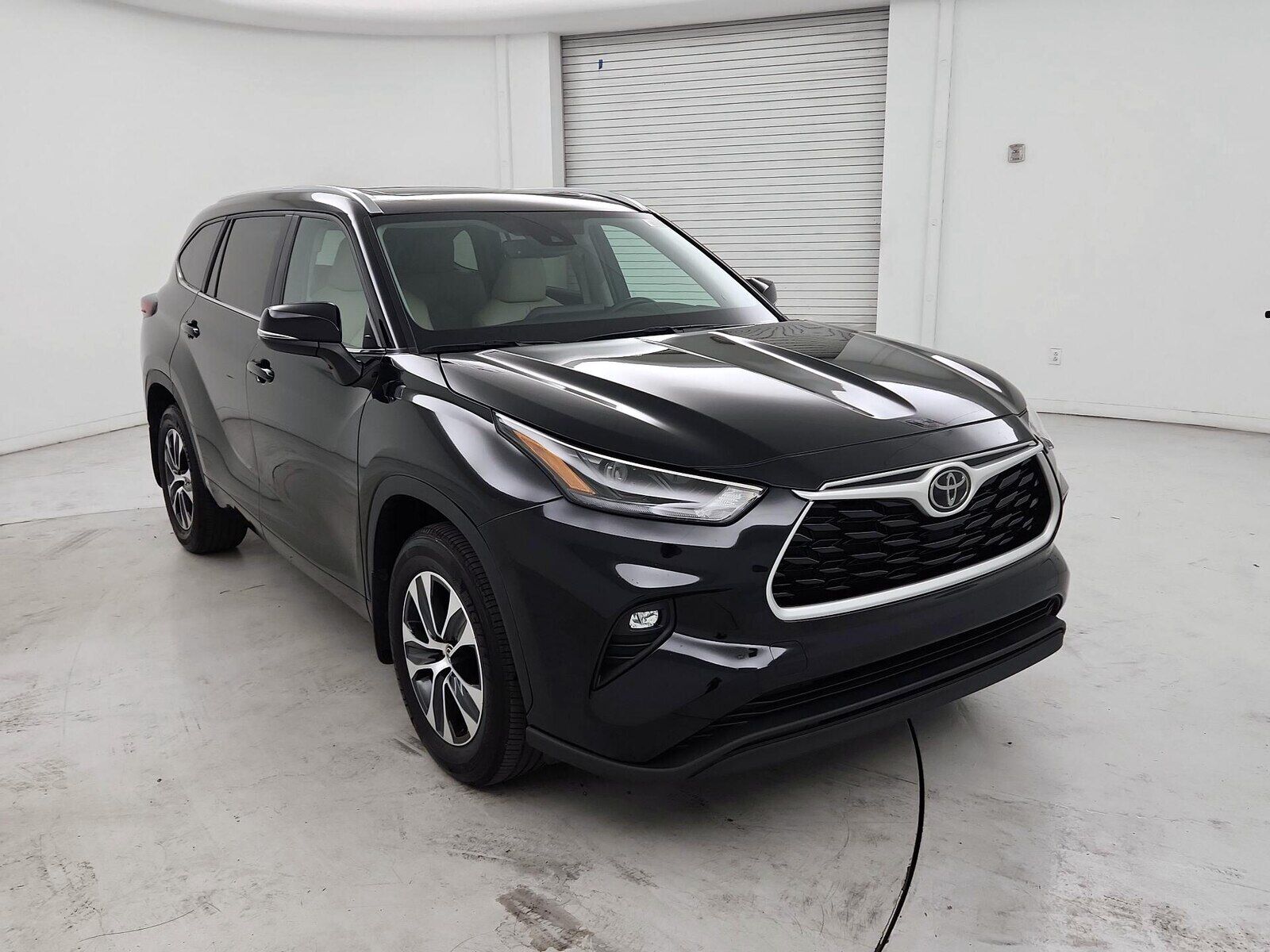 2024 TOYOTA Highlander