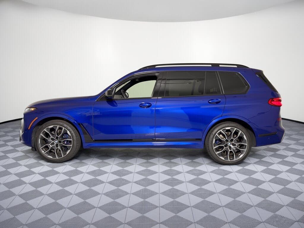 2026 BMW X7