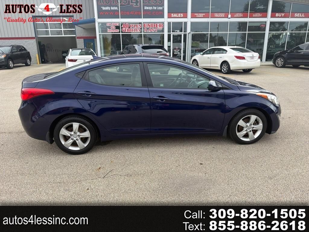 2013 HYUNDAI Elantra