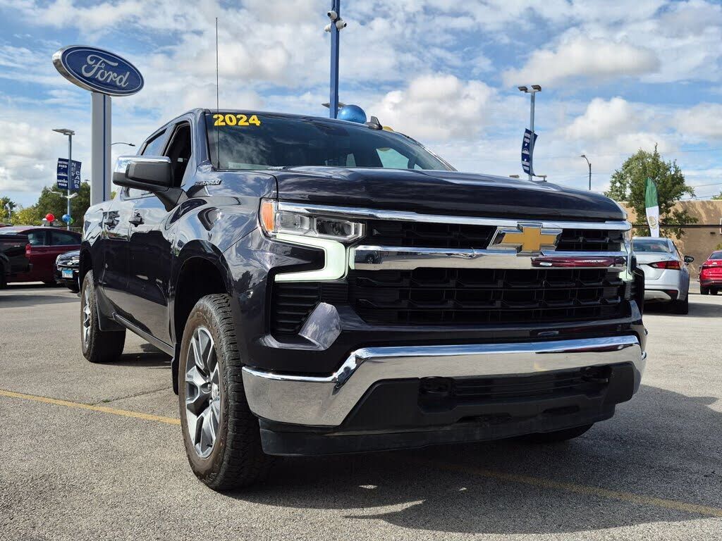 2024 CHEVROLET Silverado