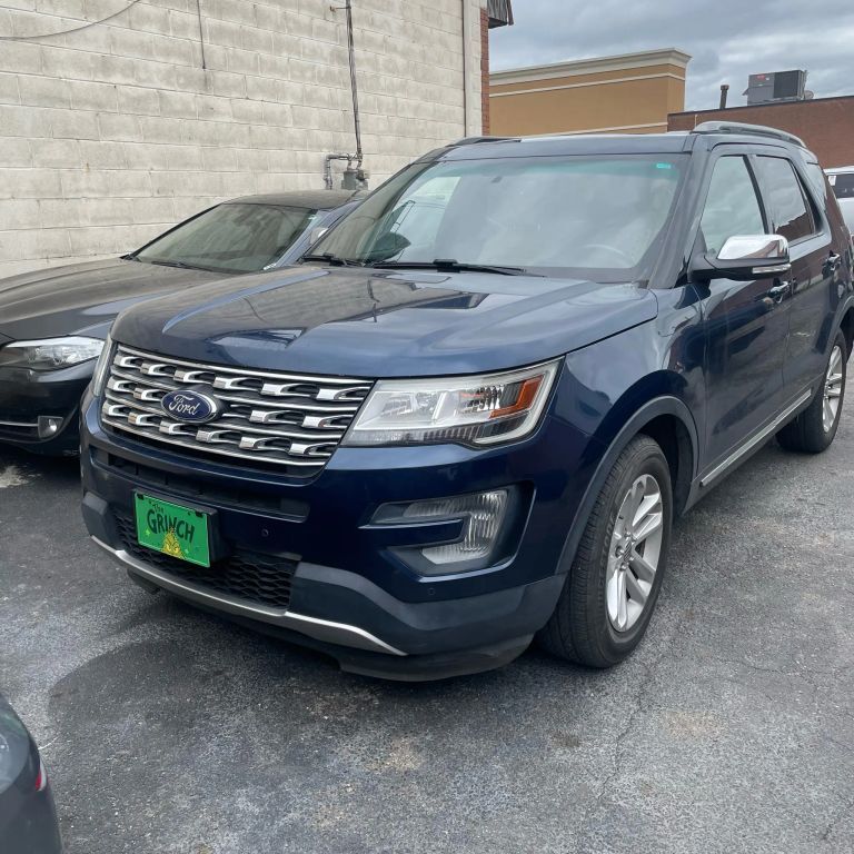 2017 FORD Explorer