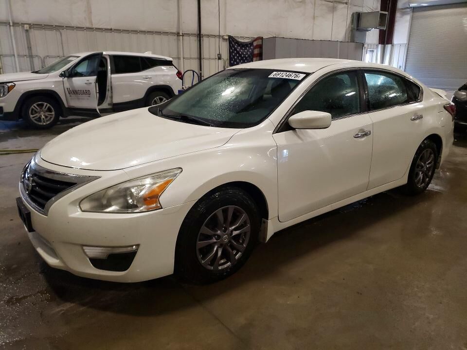 2015 NISSAN Altima