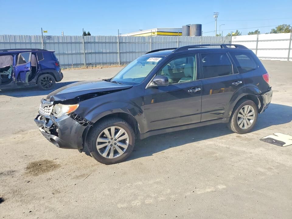2012 SUBARU Forester
