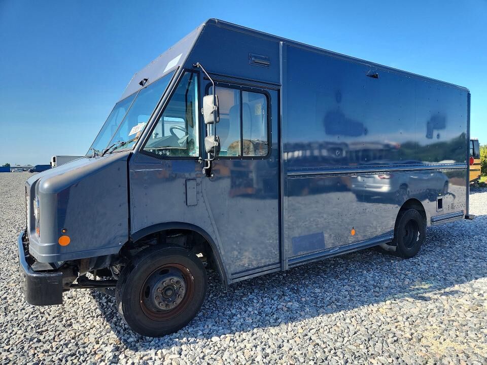 2021 FORD Commercial Chassis