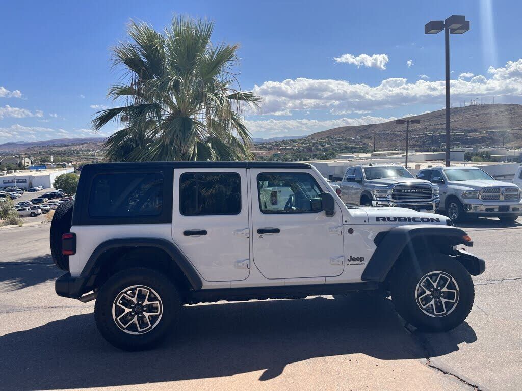 2025 JEEP Wrangler