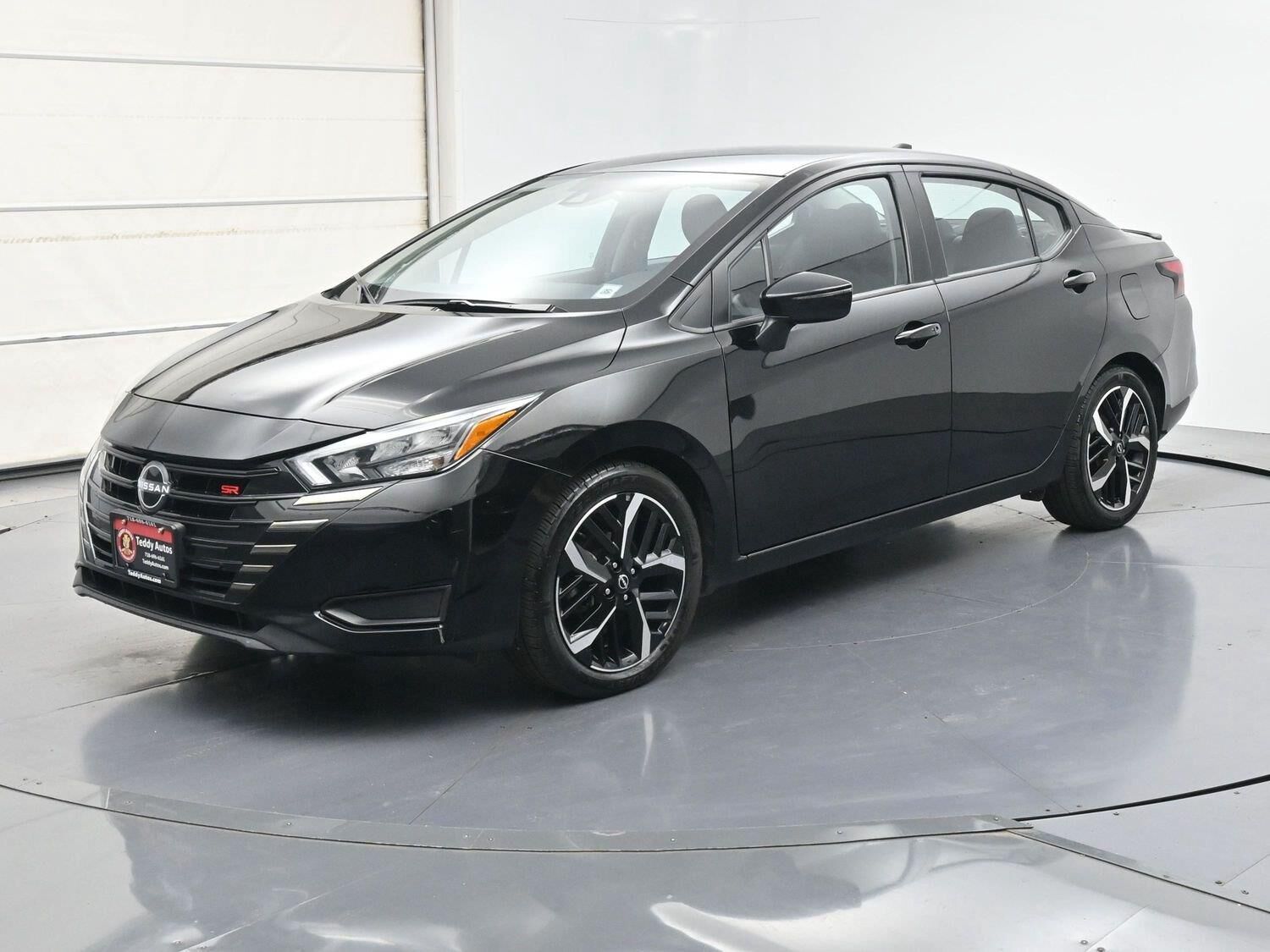 2024 NISSAN Versa