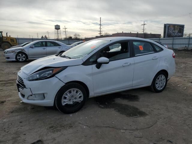 2015 FORD Fiesta