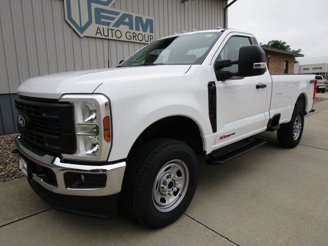 2027 FORD F-350