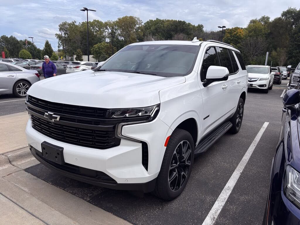 2023 CHEVROLET Tahoe