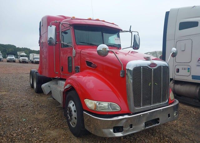 2013 PETERBILT 386