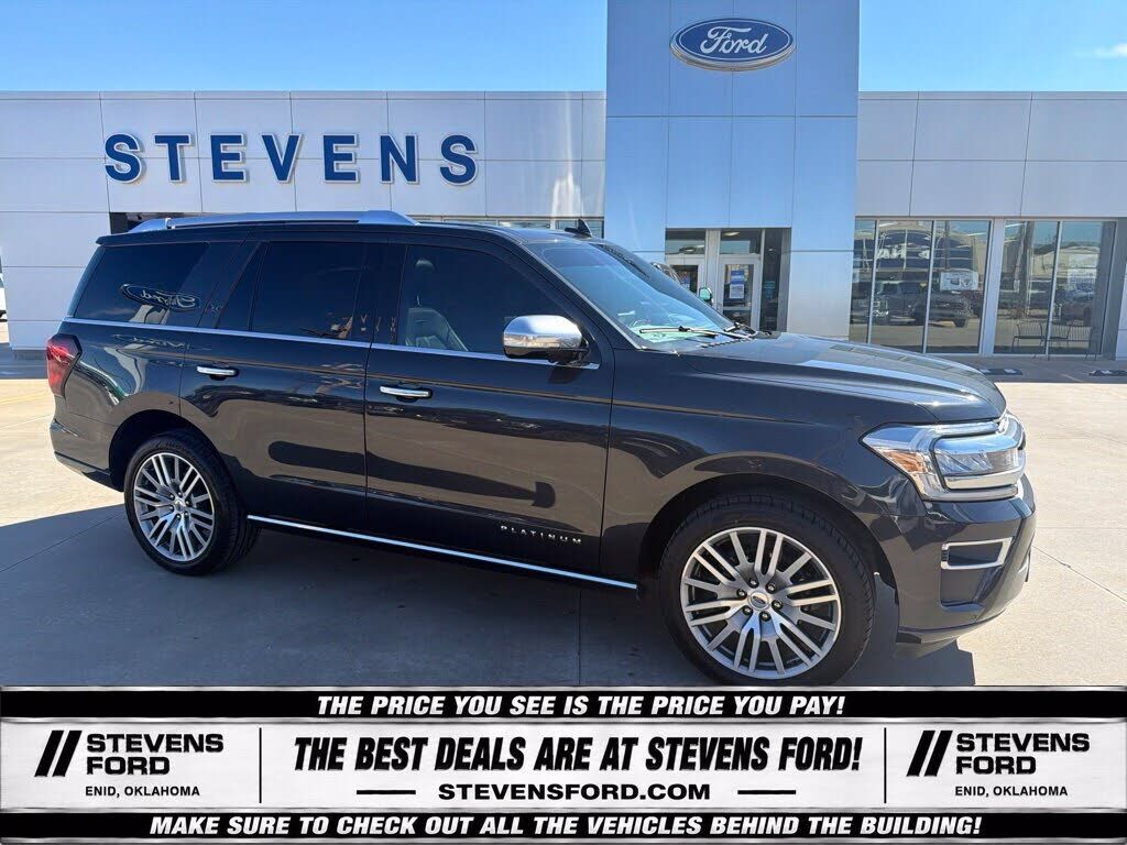 2022 FORD Expedition