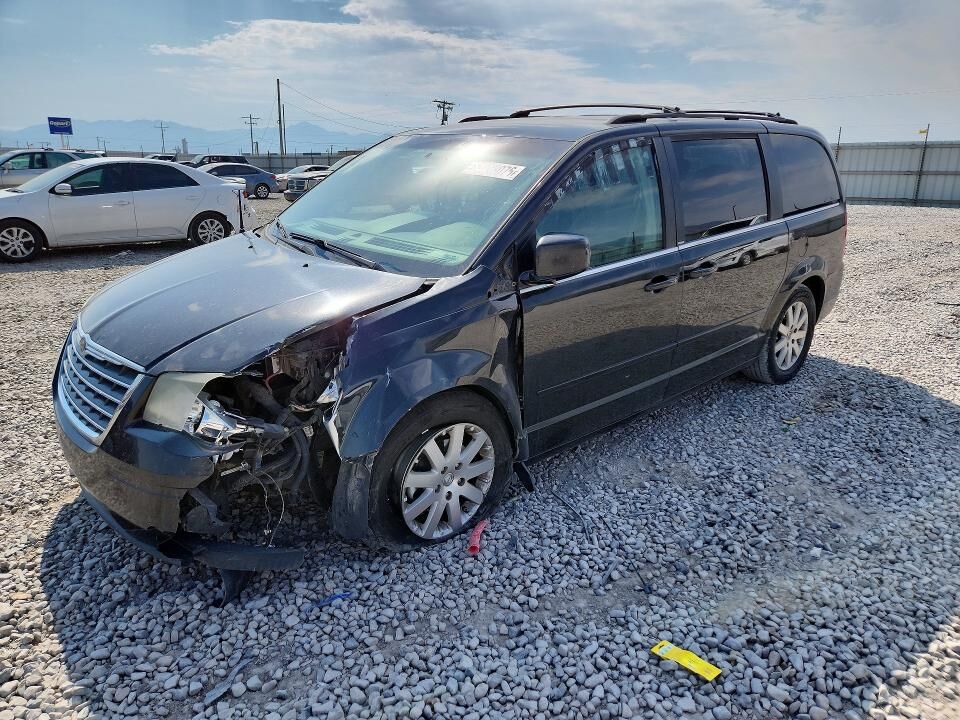 2008 CHRYSLER Town and Country