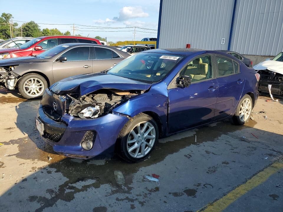 2012 MAZDA Mazda3