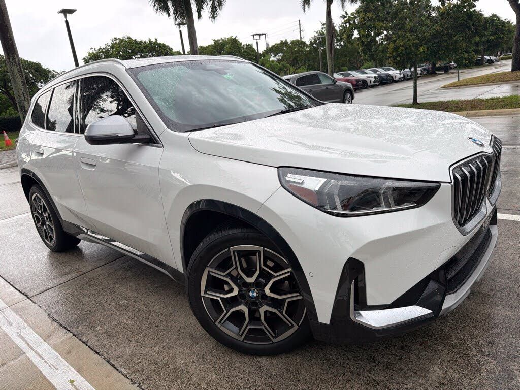 2023 BMW X1