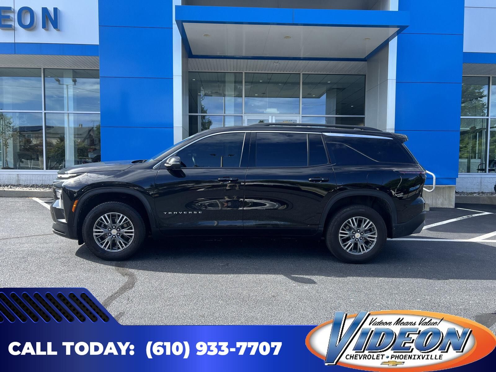 2025 CHEVROLET Traverse