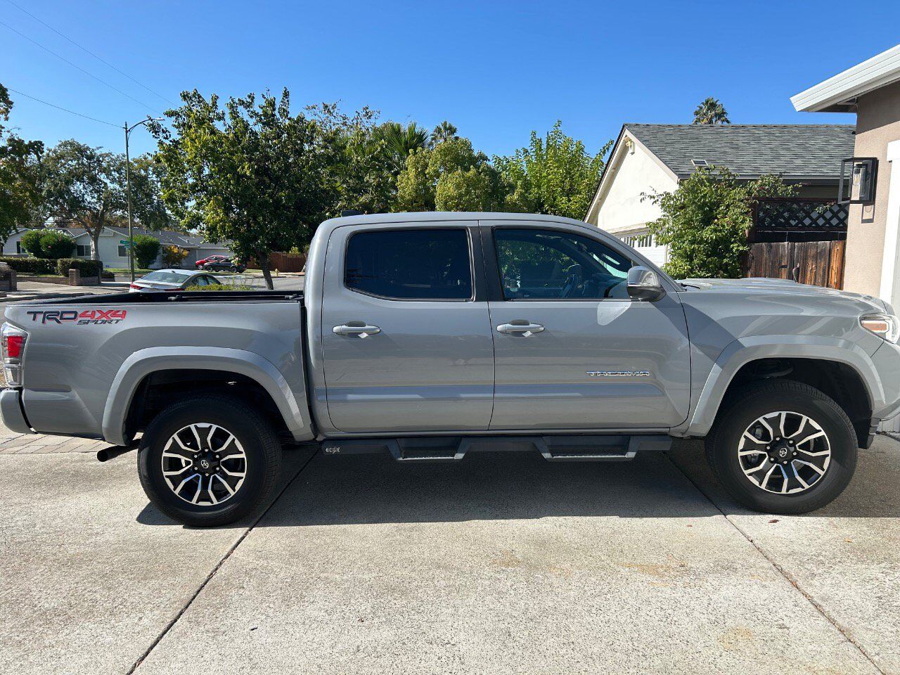 2021 TOYOTA Tacoma