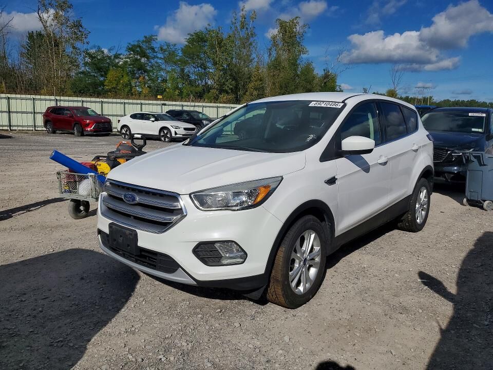 2017 FORD Escape