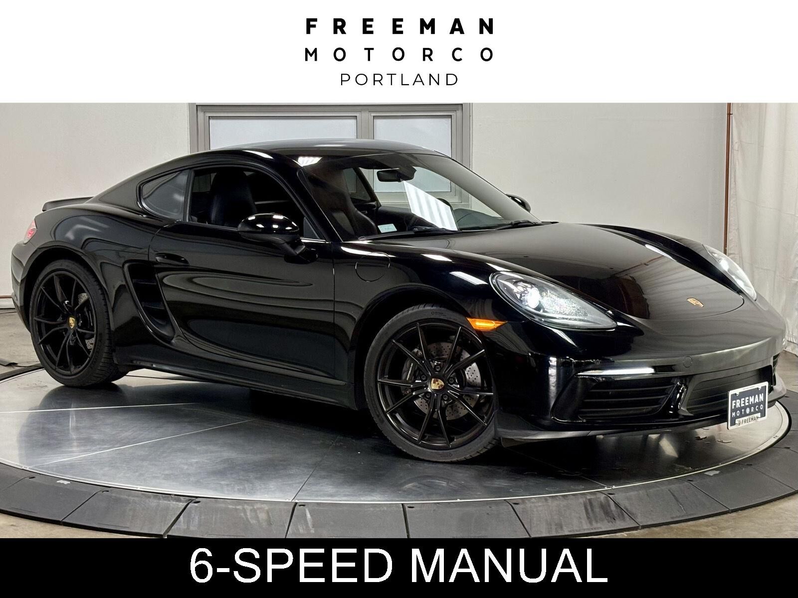 2017 PORSCHE Cayman