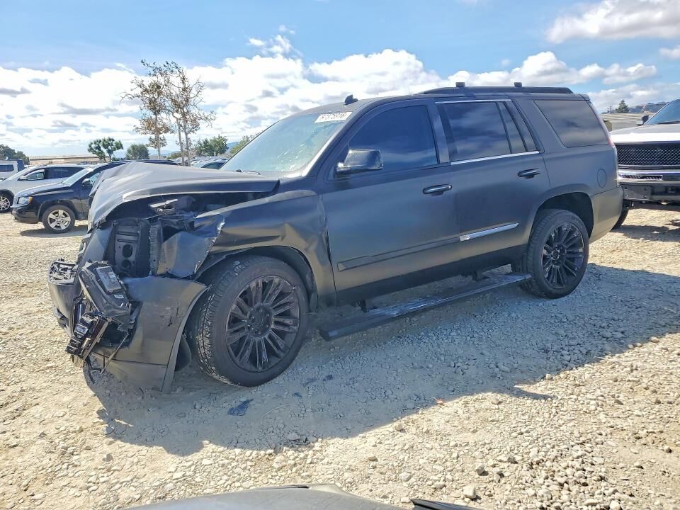 2015 CADILLAC Escalade