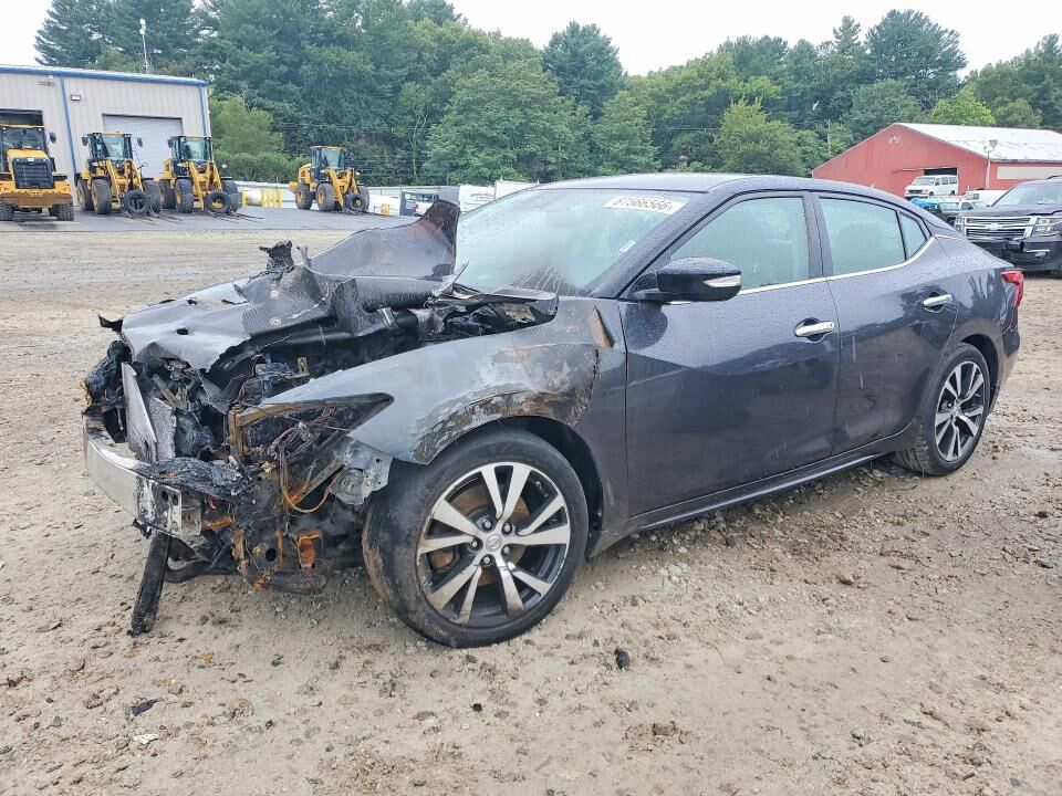 2016 NISSAN Maxima