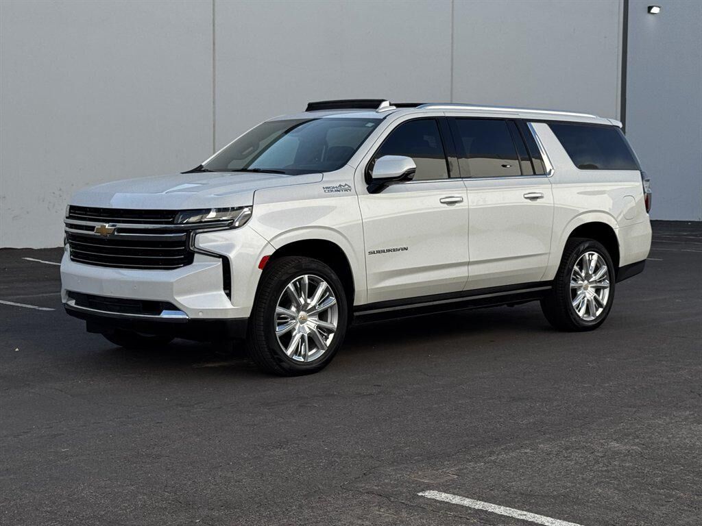 2023 CHEVROLET Suburban