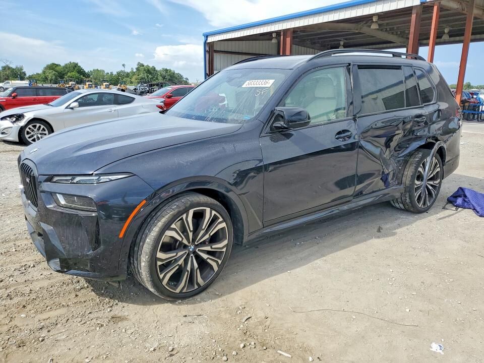 2025 BMW X7