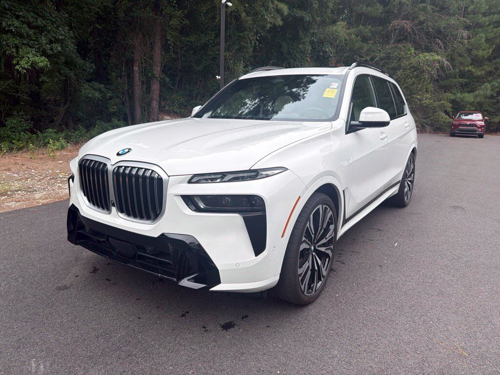 2025 BMW X7