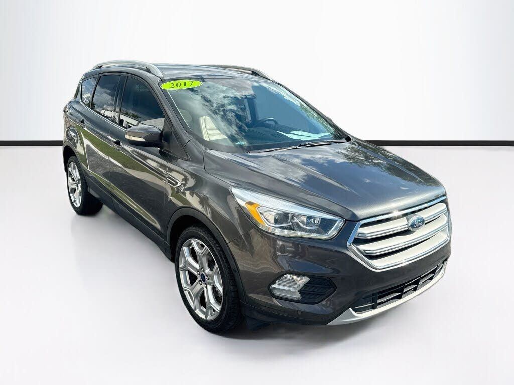 2017 FORD Escape