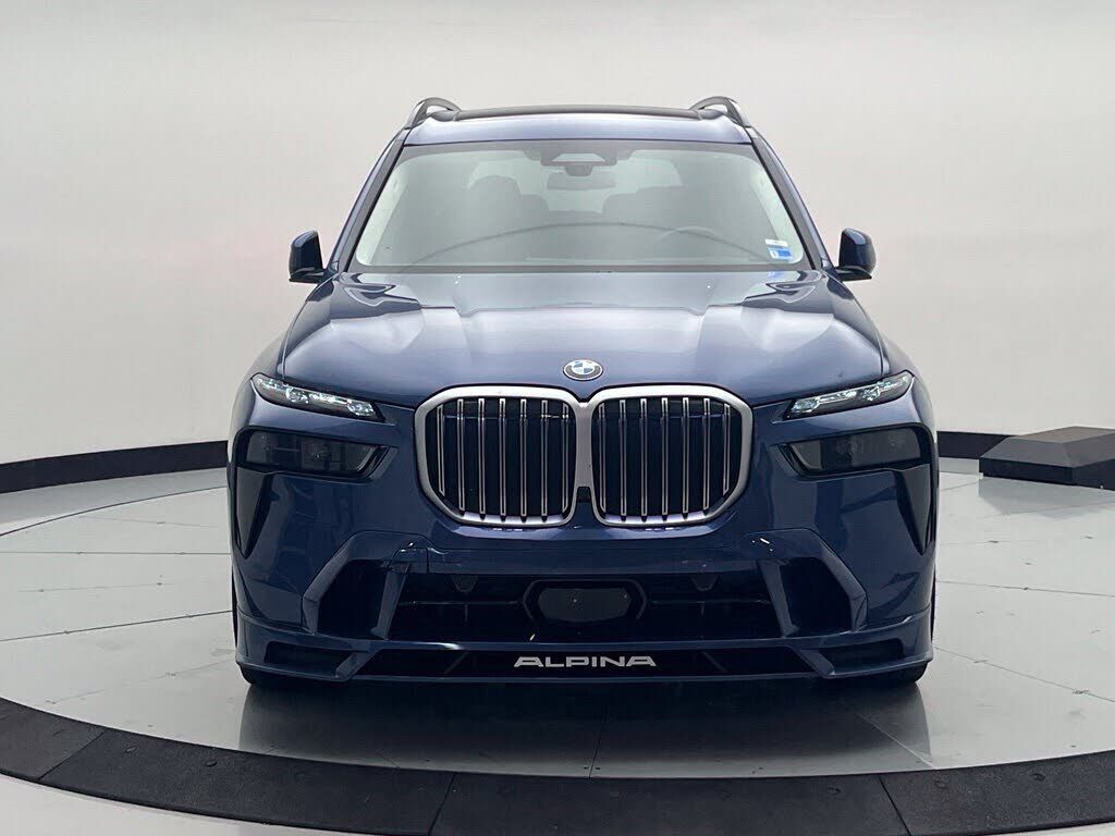 2026 BMW X7