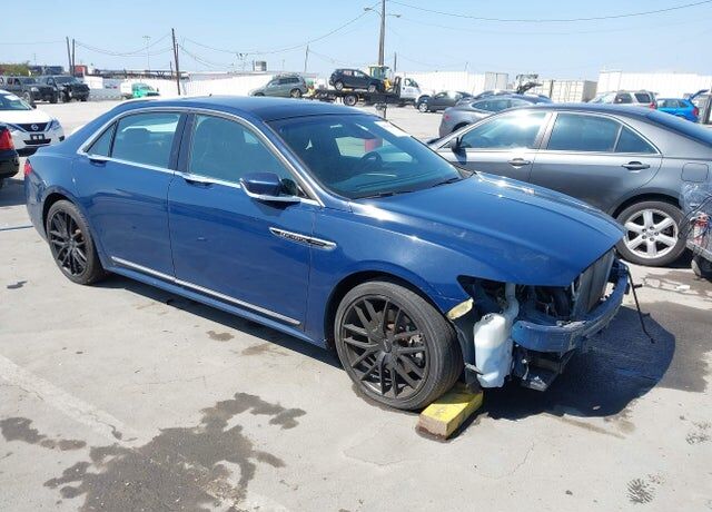 2017 LINCOLN Continental