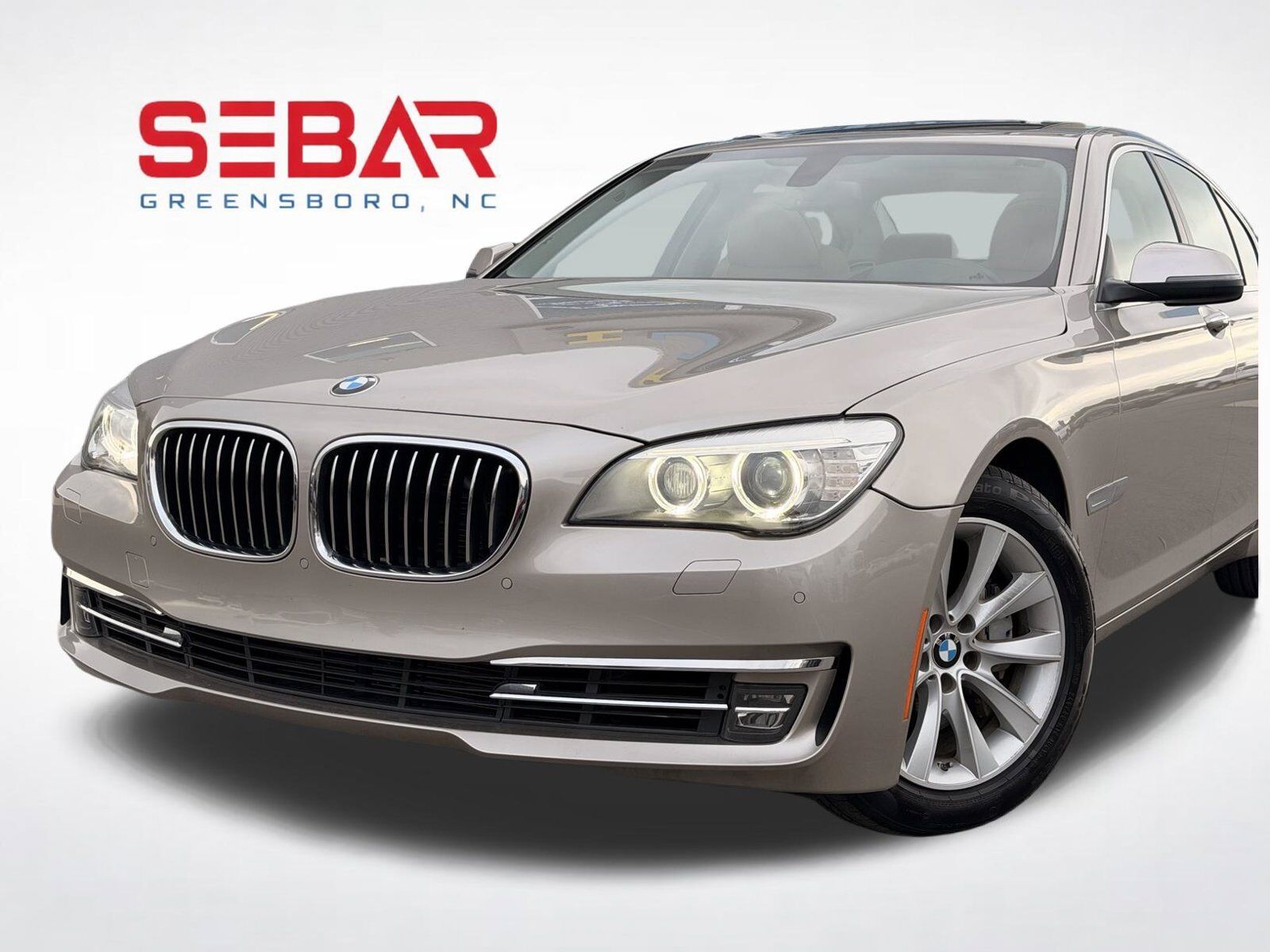 2013 BMW 740i