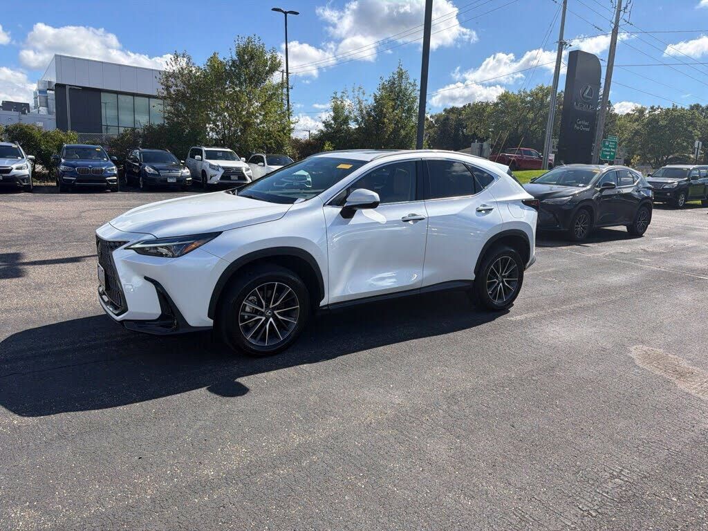2024 LEXUS NX